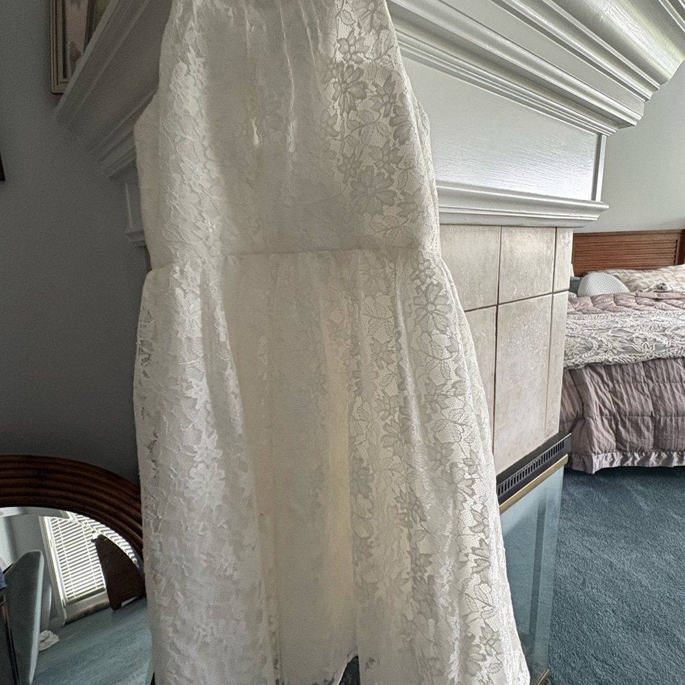 Elegant White Lace Dress
